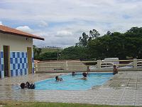  Mesmo com o tempo fechando o povo foi pra piscina.