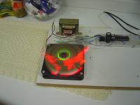  A troca entre o mapa e o hello world é feita com um controle remoto philips (protocolo RC5).