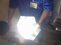  Agora a coisa vai começar a engrossar, esse decaedro tem 5 leds de 3W em serie, então... são 15W.